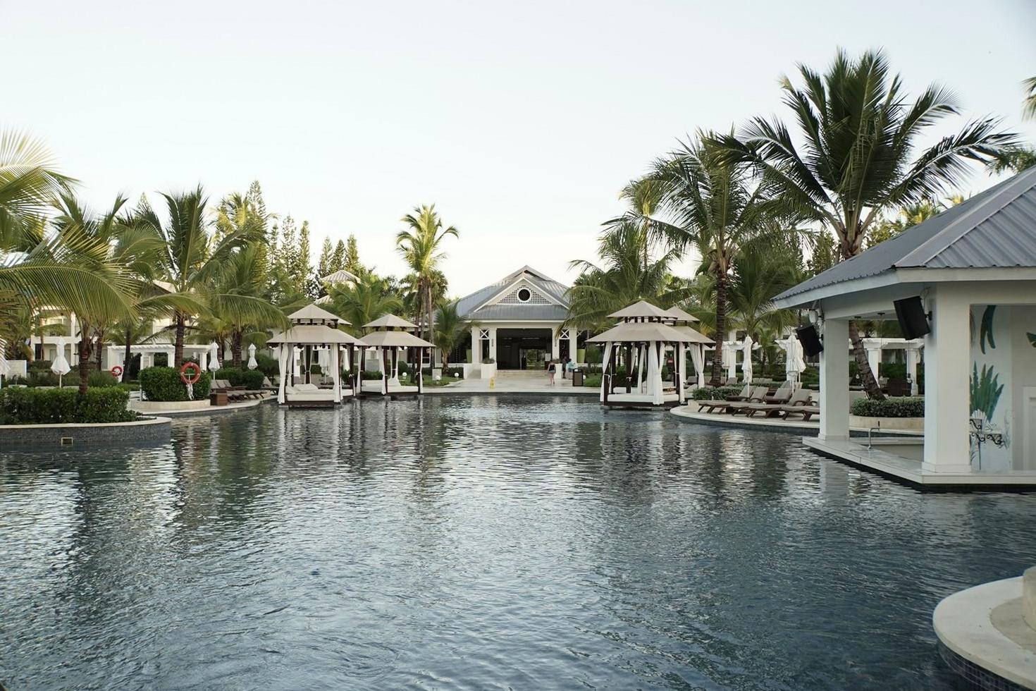 Azure Pool Bar